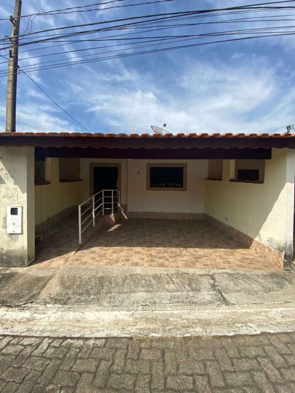 Casa 2 Dormitórios, 2 Vagas de Garagem , Churrasqueira - Cesar de Souza  Mogi das Cruzes - 