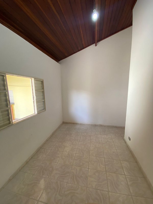 Casa 2 Dormitórios, 2 Vagas de Garagem , Churrasqueira - Cesar de Souza  Mogi das Cruzes - 