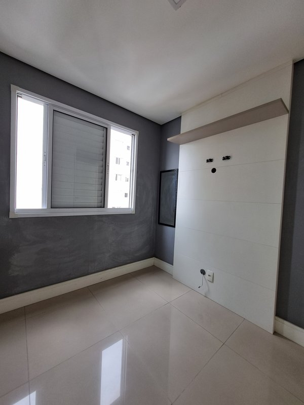 APARTAMENTO PARA ALUGAR PRÁTICO E ACONCHEGANTE - 31M², 1 QUARTO Rua Torres da Barra São Paulo - 
