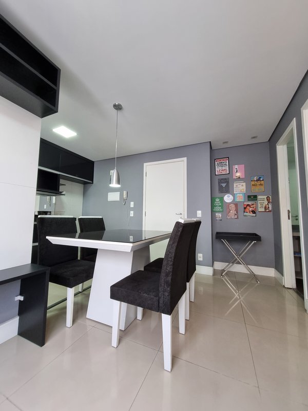 APARTAMENTO PARA ALUGAR PRÁTICO E ACONCHEGANTE - 31M², 1 QUARTO Rua Torres da Barra São Paulo - 