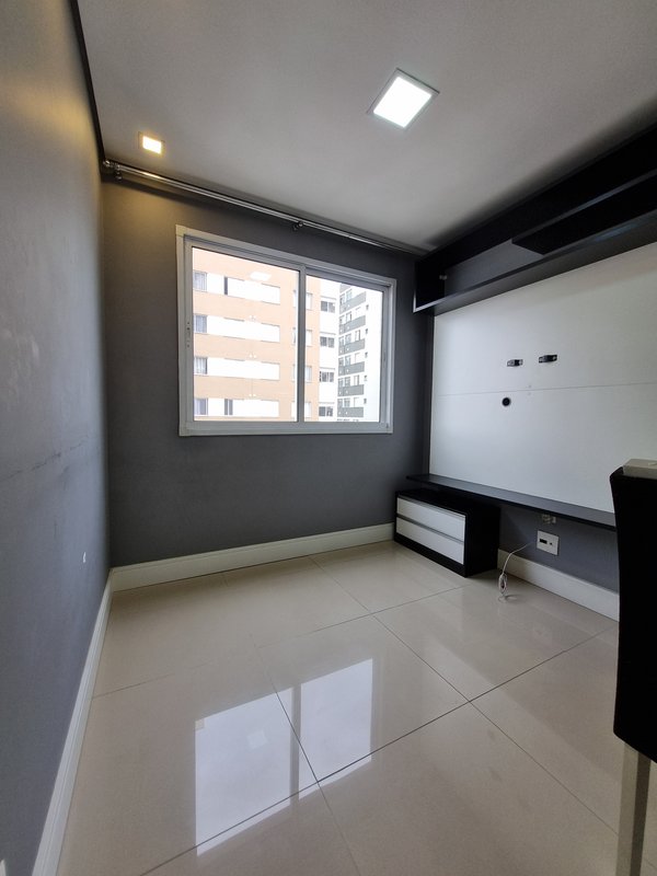 APARTAMENTO PARA ALUGAR PRÁTICO E ACONCHEGANTE - 31M², 1 QUARTO Rua Torres da Barra São Paulo - 