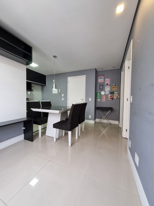 APARTAMENTO PARA ALUGAR PRÁTICO E ACONCHEGANTE - 31M², 1 QUARTO Rua Torres da Barra São Paulo - 