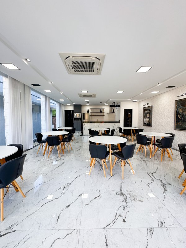 Uma Casa e um estilo de vida Rodovia Alberto Hinoto Arujá - 