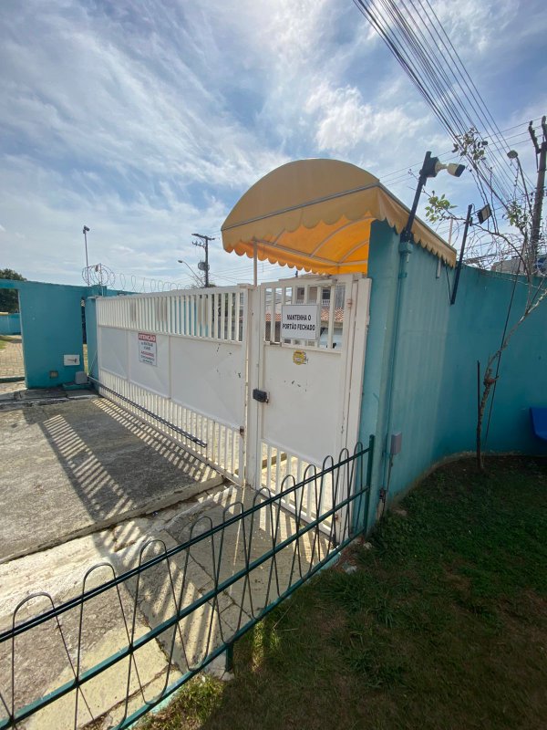 Casa-- 2 dormitórios - Residencial Veneza  Mogi das Cruzes - 