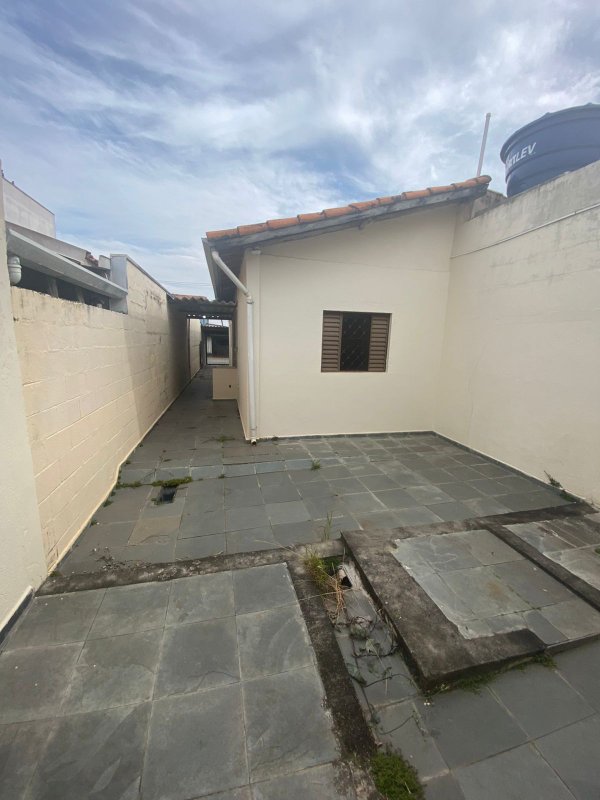 Casa - 2 Dormitórios - jardim Universo  Mogi das Cruzes - 