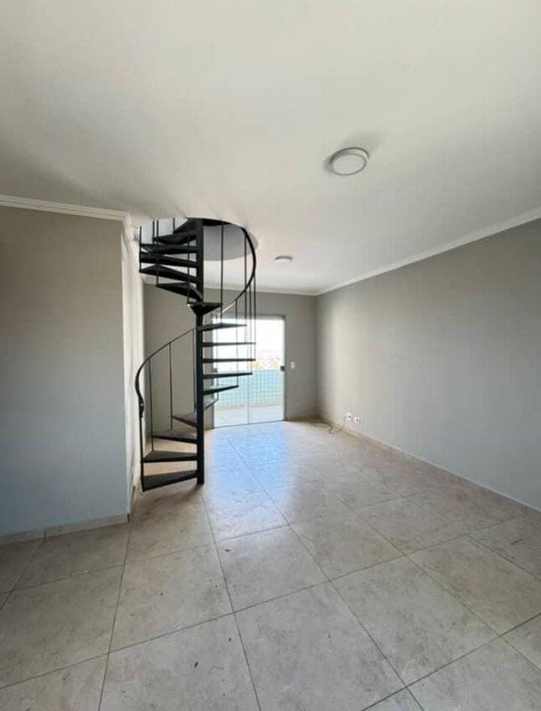 Cobertura Duplex no Indaiá  Caraguatatuba - 