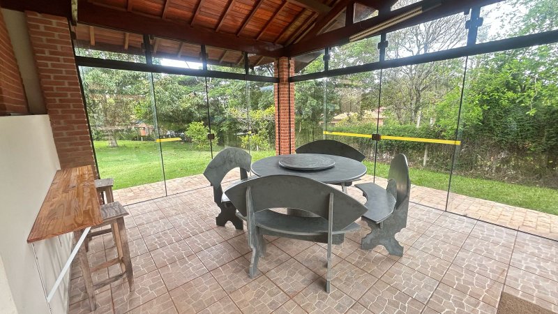 “OPORTUNIDADE”, VENDO, CHACARA COM CASA TODA MOBILIADA NO CONDOMÍNIO VITASSAY EM BOITUVA Alameda dos Hibiscos Boituva - 