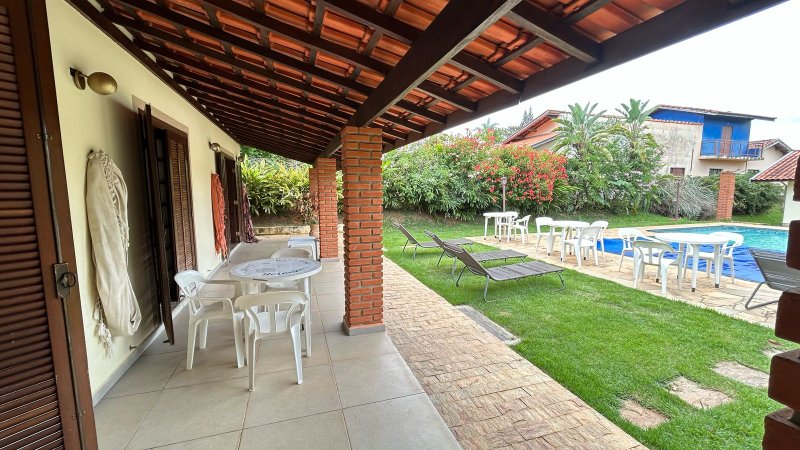 “OPORTUNIDADE”, VENDO, CHACARA COM CASA TODA MOBILIADA NO CONDOMÍNIO VITASSAY EM BOITUVA Alameda dos Hibiscos Boituva - 