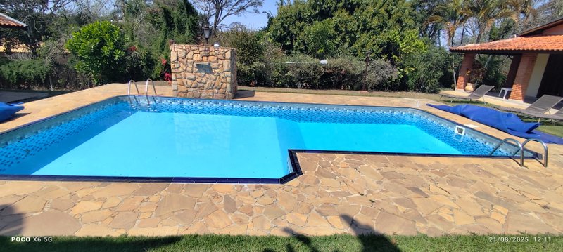 “OPORTUNIDADE”, VENDO, CHACARA COM CASA TODA MOBILIADA NO CONDOMÍNIO VITASSAY EM BOITUVA Alameda dos Hibiscos Boituva - 