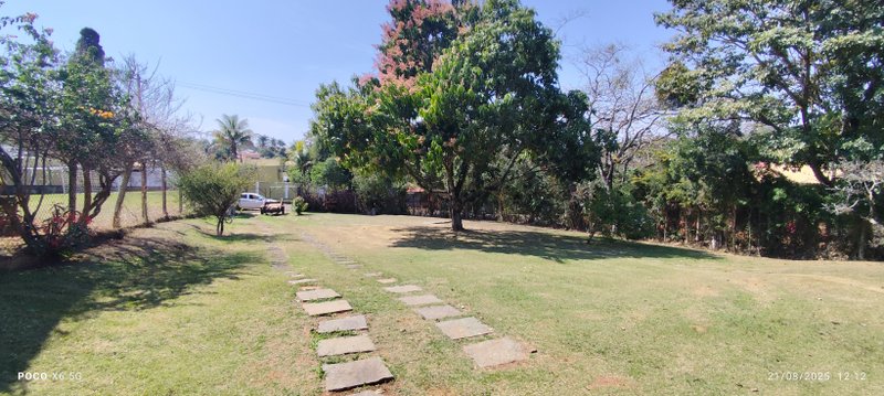 “OPORTUNIDADE”, VENDO, CHACARA COM CASA TODA MOBILIADA NO CONDOMÍNIO VITASSAY EM BOITUVA Alameda dos Hibiscos Boituva - 