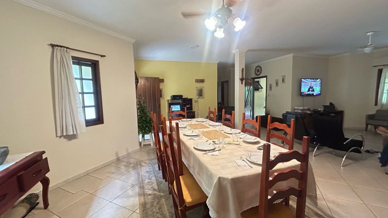 “OPORTUNIDADE”, VENDO, CHACARA COM CASA TODA MOBILIADA NO CONDOMÍNIO VITASSAY EM BOITUVA Alameda dos Hibiscos Boituva - 