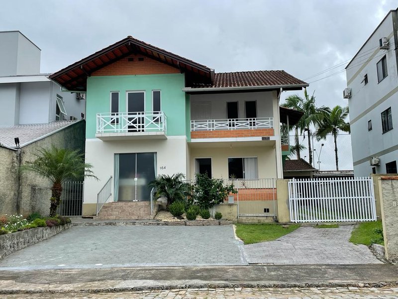 Apartamento na Quintino  Timbó - 