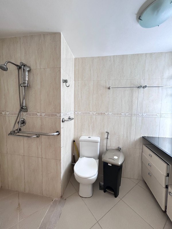 APARTAMENTO 4 QUARTOS SUÍTE VARANDA LAVABO DEPENDÊNCIA 2 GARAGENS À VENDA NA GRAÇA Avenida Princesa Leopoldina Salvador - 