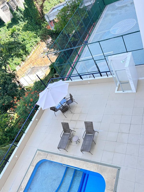 APARTAMENTO 4 QUARTOS SUÍTE VARANDA LAVABO DEPENDÊNCIA 2 GARAGENS À VENDA NA GRAÇA Avenida Princesa Leopoldina Salvador - 