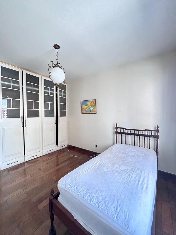APARTAMENTO 4 QUARTOS SUÍTE DEPENDÊNCIA COMPLETA 2 GARAGENS À VENDA NA GRAÇA! Rua Desembargador Oscar Dantas Salvador - 