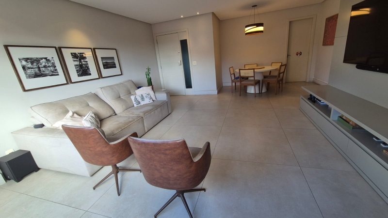 APARTAMENTO NASCENTE 2 QUARTOS SUÍTE VARANDA DEPENDÊNCIA 2 GARAGENS À VENDA NA FEDERAÇÃO! Rua Professor Aristides Novis Salvador - 