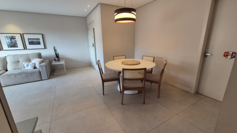 APARTAMENTO NASCENTE 2 QUARTOS SUÍTE VARANDA DEPENDÊNCIA 2 GARAGENS À VENDA NA FEDERAÇÃO! Rua Professor Aristides Novis Salvador - 