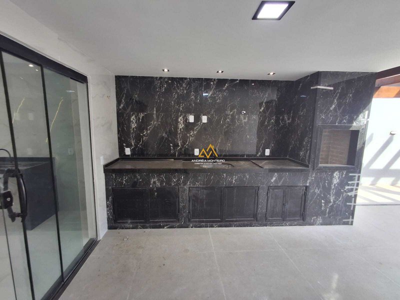 Casa com 3 dormitórios à venda, 160 m² por R$ 870.000 - Jardim Atlântico Leste (Itaipuaçu)  Maricá - 