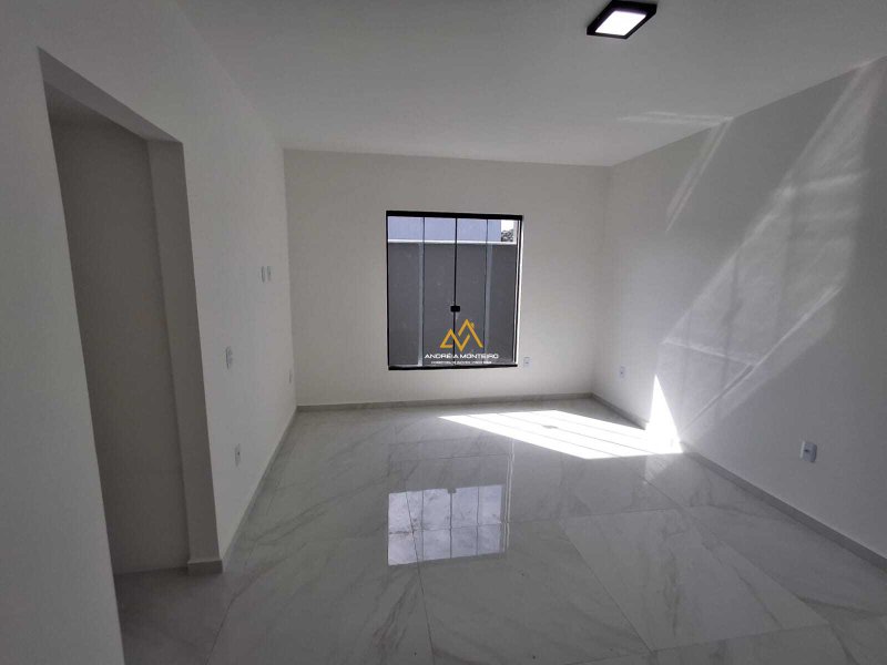 Casa com 3 dormitórios à venda, 160 m² por R$ 870.000 - Jardim Atlântico Leste (Itaipuaçu)  Maricá - 