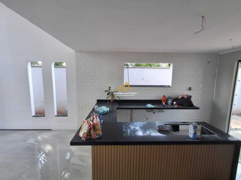 Casa com 3 dormitórios à venda, 122 m² por R$ 780.000 - Jardim Atlântico Leste (Itaipuaçu)  Maricá - 