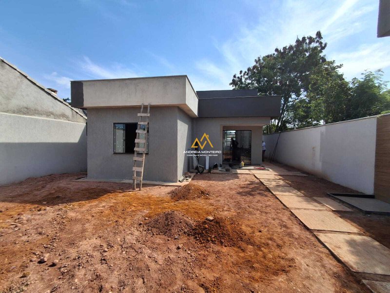 Casa com 3 dormitórios à venda, 122 m² por R$ 780.000 - Jardim Atlântico Leste (Itaipuaçu)  Maricá - 