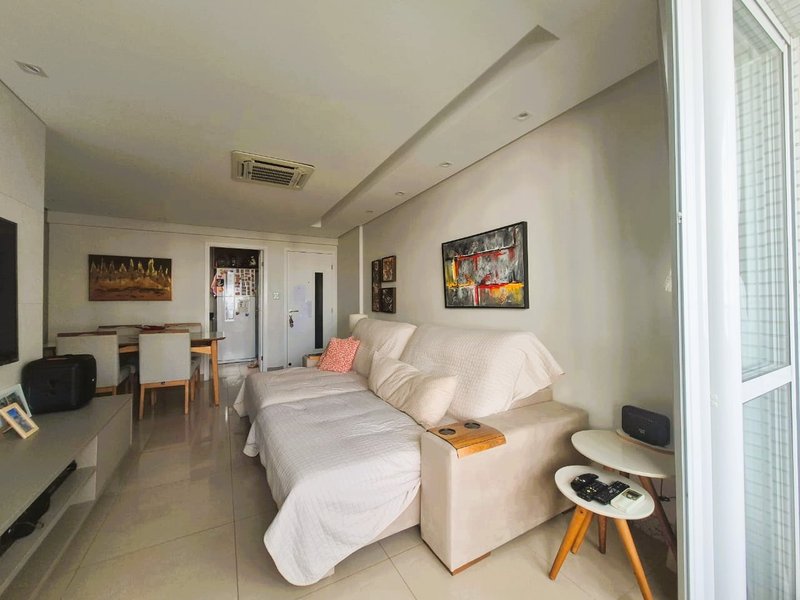 APARTAMENTO 3 QUARTOS SUÍTE DEP VARANDA PISCINA ACADEMIA QUADRA À VENDA NO CIDADE JARDIM Rua Leonor Calmon Salvador - 