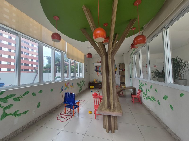 APARTAMENTO 3 QUARTOS SUÍTE DEP VARANDA PISCINA ACADEMIA QUADRA À VENDA NO CIDADE JARDIM Rua Leonor Calmon Salvador - 