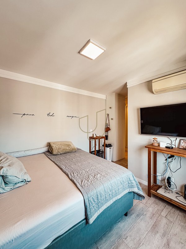 Apartamento com 3 Dormitórios no Premiere Rua Benedito Osvaldo Lecques São José dos Campos - 