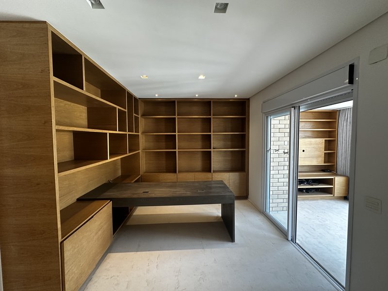 Apartamento para venda com 4 dormitórios, 5 vagas próximo ao Parque Ibirapuera  São Paulo - 
