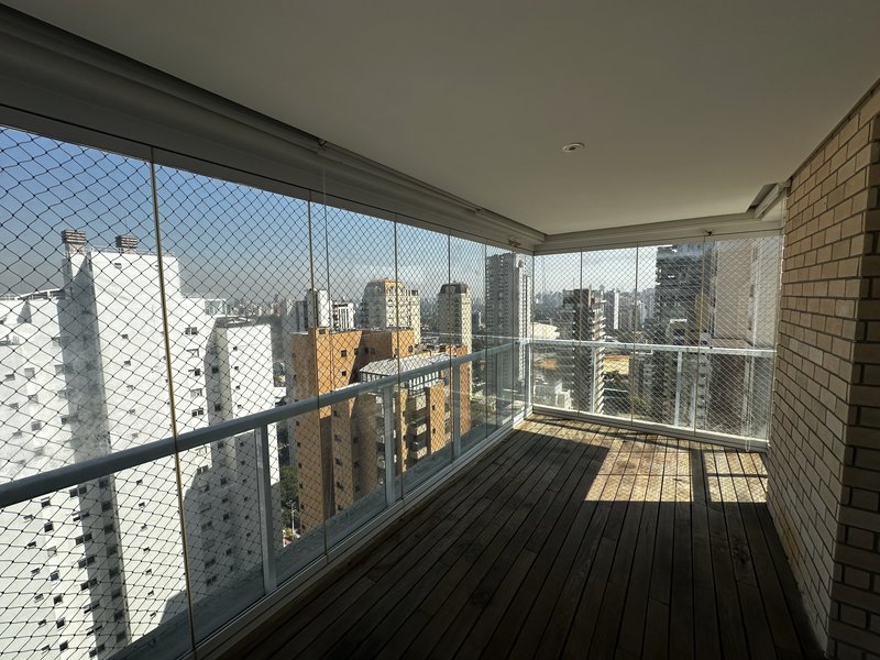 Apartamento para venda com 4 dormitórios, 5 vagas próximo ao Parque Ibirapuera  São Paulo - 