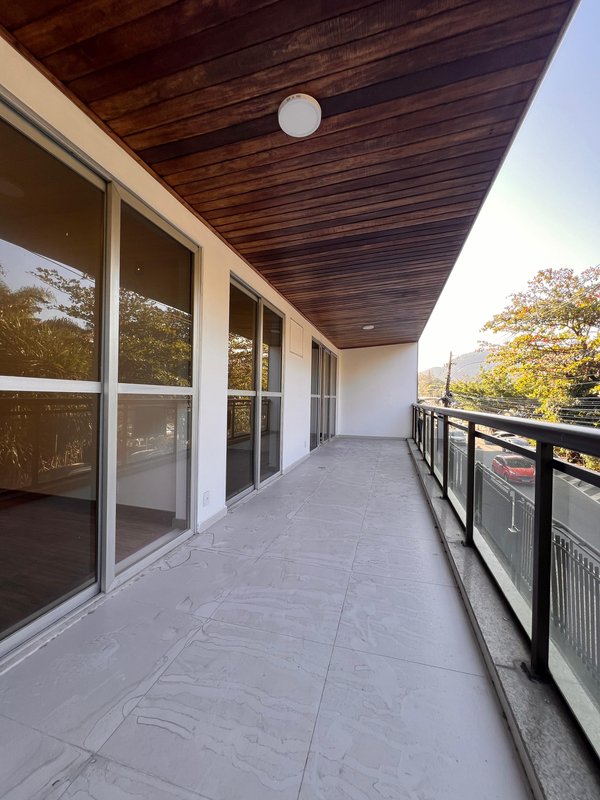 Imóvel Reformado no Jardim Oceânico – Barra da Tijuca Jardim Oceânico Rio de Janeiro - 