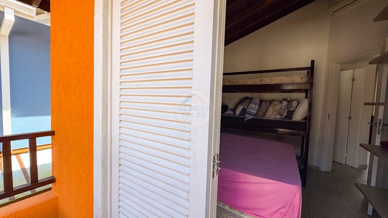 Casa em condomínio na Praia de Juquehy - LOCAÇÃO ANUAL  São Sebastião - 