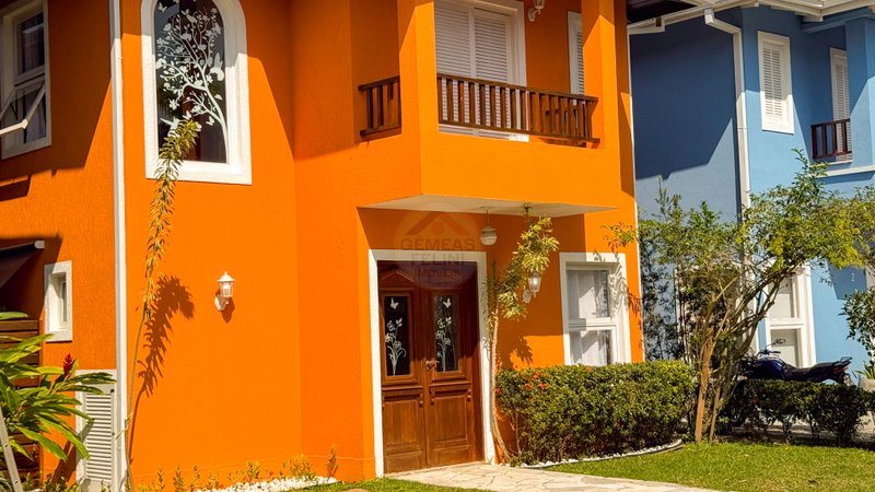 Casa em condomínio na Praia de Juquehy - LOCAÇÃO ANUAL  São Sebastião - 