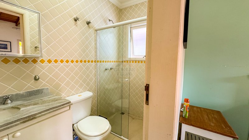 Casa em condomínio na Praia de Juquehy - LOCAÇÃO ANUAL  São Sebastião - 