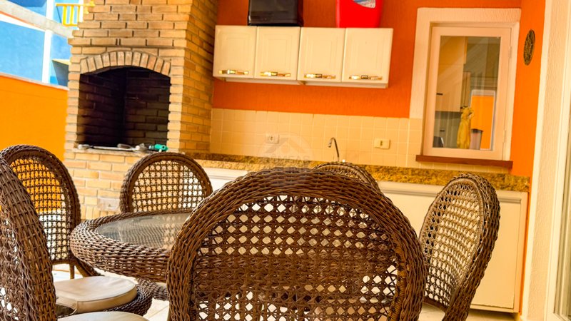 Casa em condomínio na Praia de Juquehy - LOCAÇÃO ANUAL  São Sebastião - 