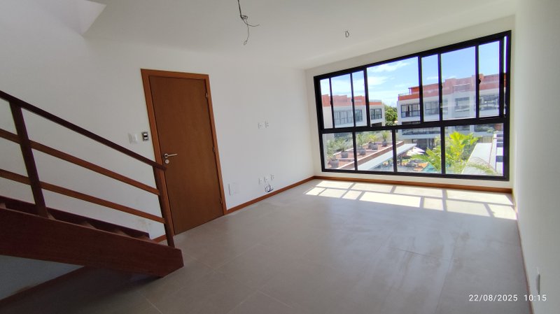 Apartamento de Cobertura /2 suites/Praia de Guarajuba condominio Águas Camaçari - 
