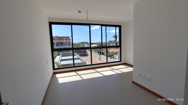 Apartamento de Cobertura /2 suites/Praia de Guarajuba condominio Águas Camaçari - 