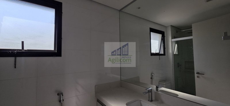 APARTAMENTO PARA LOCAÇÃO NO BROOKLIN COM 3 DORMITÓRIOS E 2 VAGAS Rua Conceição de Monte Alegre São Paulo - 