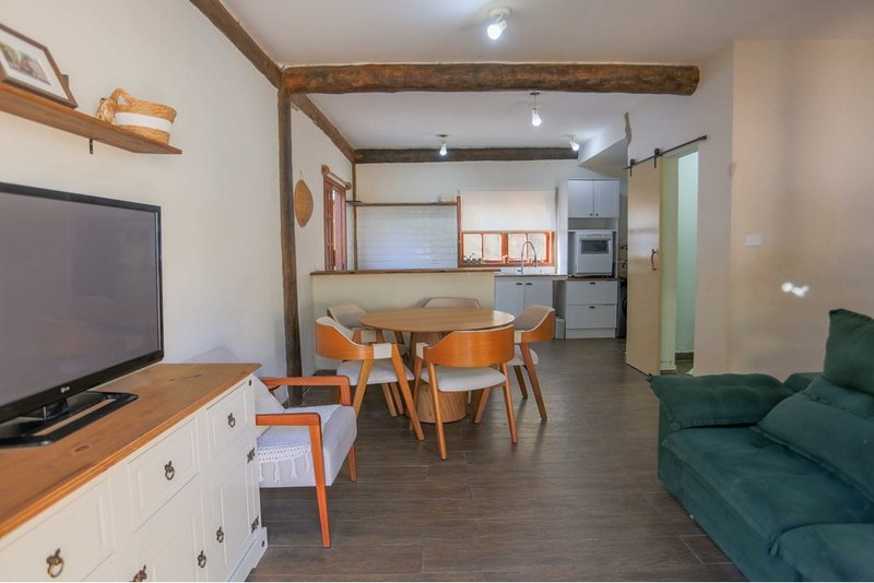 Casa à venda, 73m - R$  510.000 - Jardim Emília, 2 Dorms. e amplo terreno – Sorocaba/SP Rua José Borghesi Sorocaba - 