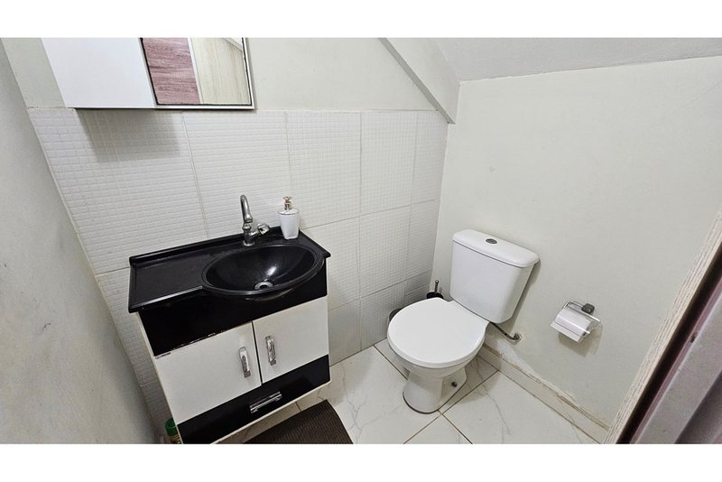 Casa à venda, 132m - 2 Dorm. - R$ 320.000 - Residencial Moradas do Éden - Sorocaba - SP Rua Benedito de Almeida Lima Sorocaba - 