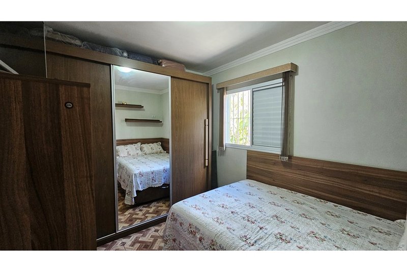 Casa à venda, 132m - 2 Dorm. - R$ 320.000 - Residencial Moradas do Éden - Sorocaba - SP Rua Benedito de Almeida Lima Sorocaba - 