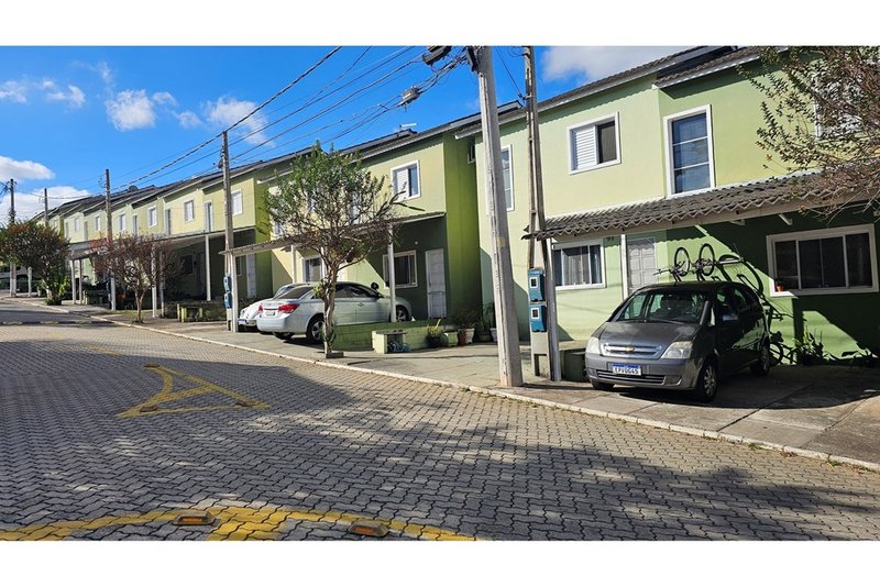 Casa à venda, 132m - 2 Dorm. - R$ 320.000 - Residencial Moradas do Éden - Sorocaba - SP Rua Benedito de Almeida Lima Sorocaba - 