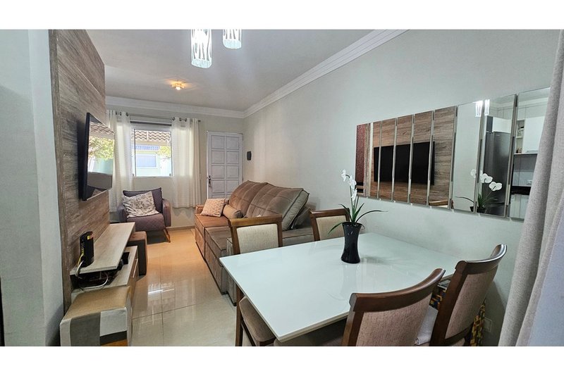 Casa à venda, 132m - 2 Dorm. - R$ 320.000 - Residencial Moradas do Éden - Sorocaba - SP Rua Benedito de Almeida Lima Sorocaba - 