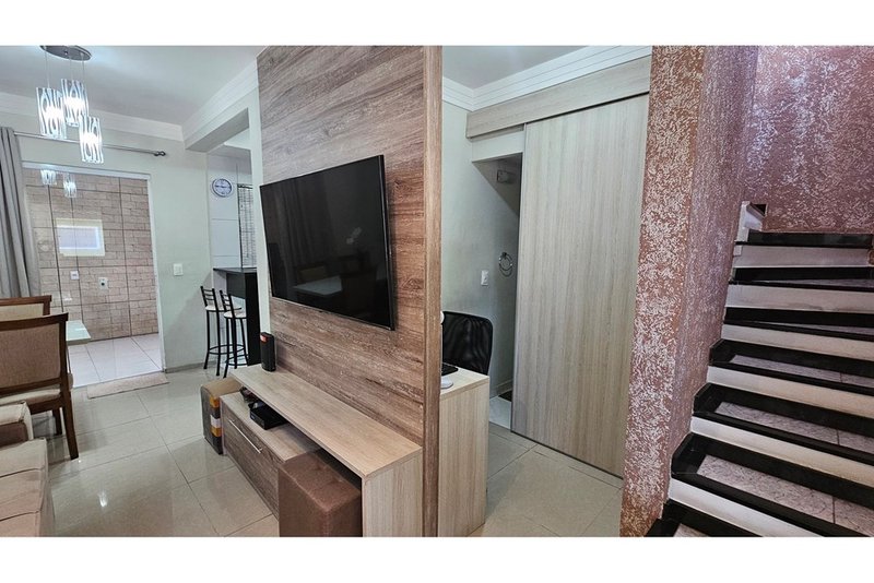 Casa à venda, 132m - 2 Dorm. - R$ 320.000 - Residencial Moradas do Éden - Sorocaba - SP Rua Benedito de Almeida Lima Sorocaba - 