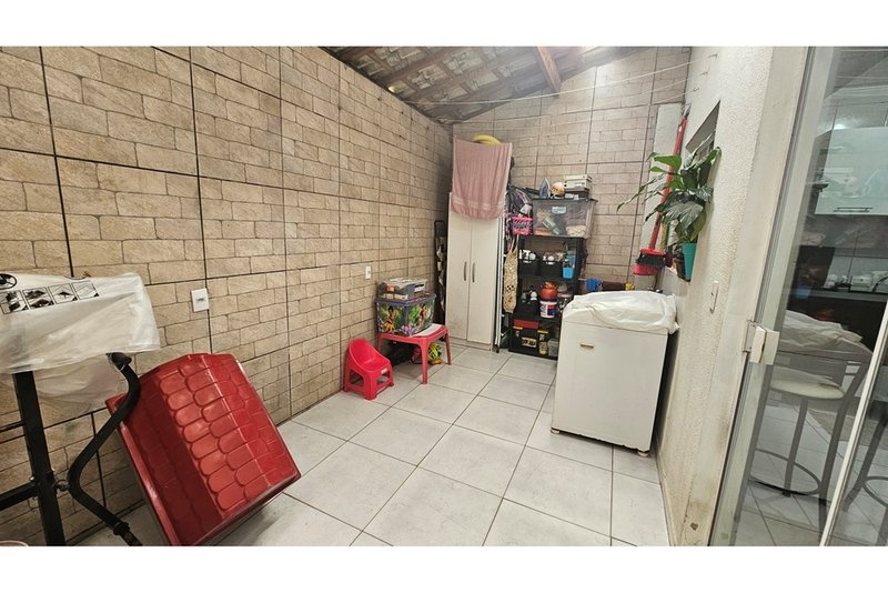 Casa à venda, 132m - 2 Dorm. - R$ 320.000 - Residencial Moradas do Éden - Sorocaba - SP Rua Benedito de Almeida Lima Sorocaba - 