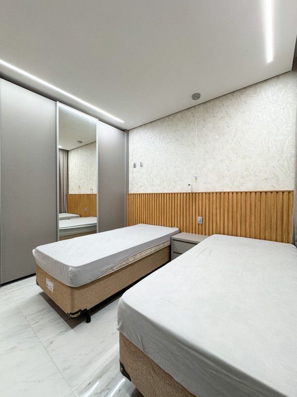 Apartamento de alto padrão em região nobre de Arujá, com 3 suites , 4 vagas Estrada Limoeiro Arujá - 