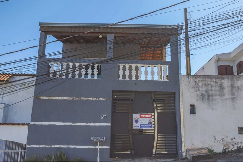 Casa À venda, 200m, 3 Dorms. - R$ 330.000 - Vila Garcia - Votorantim SP Rua Carmelina Garcia Votorantim - 