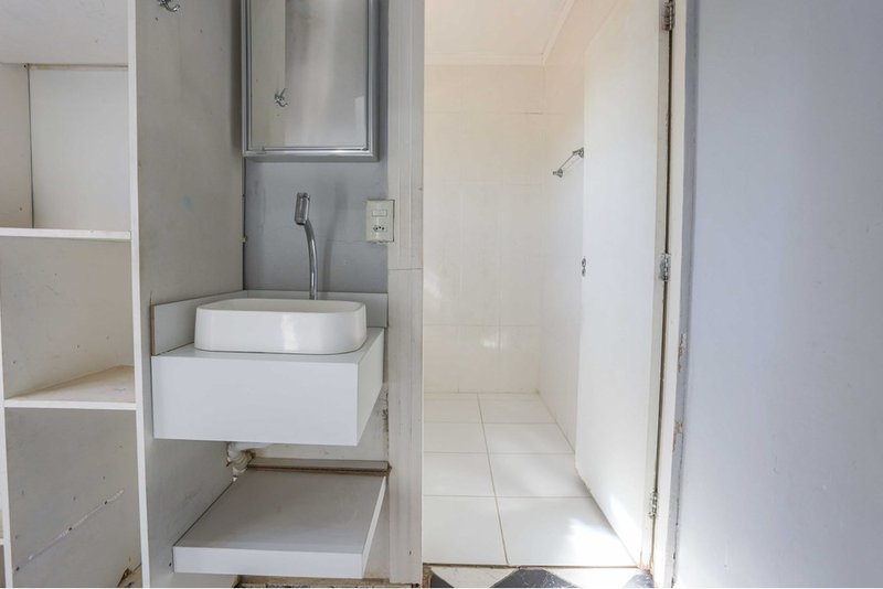 Casa À venda, 200m, 3 Dorms. - R$ 330.000 - Vila Garcia - Votorantim SP Rua Carmelina Garcia Votorantim - 
