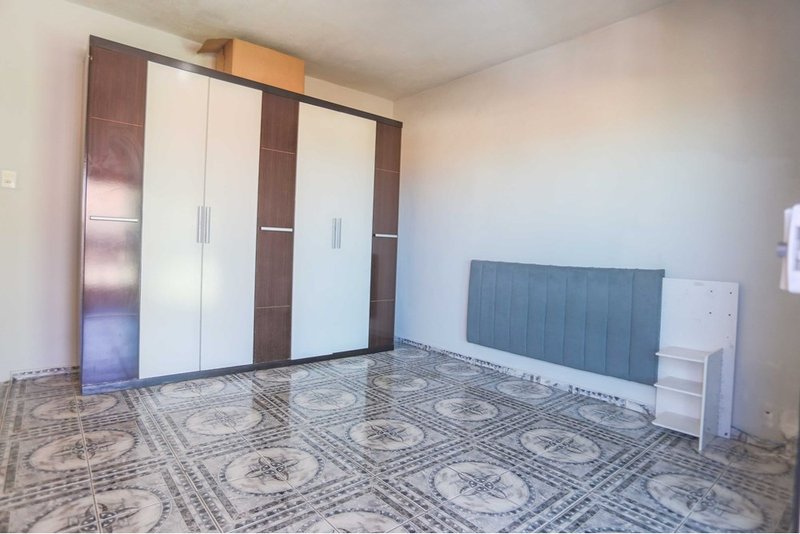 Casa À venda, 200m, 3 Dorms. - R$ 330.000 - Vila Garcia - Votorantim SP Rua Carmelina Garcia Votorantim - 