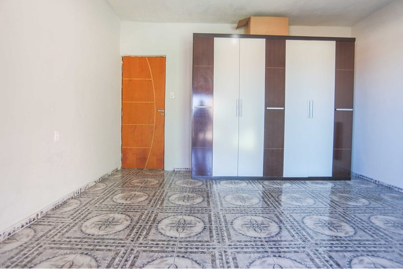 Casa À venda, 200m, 3 Dorms. - R$ 330.000 - Vila Garcia - Votorantim SP Rua Carmelina Garcia Votorantim - 